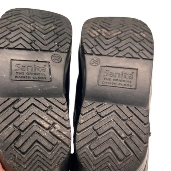 Sanita Black Professional Patent Danish Clog Size EU39 US 8.5/9 - Picture 8 of 8